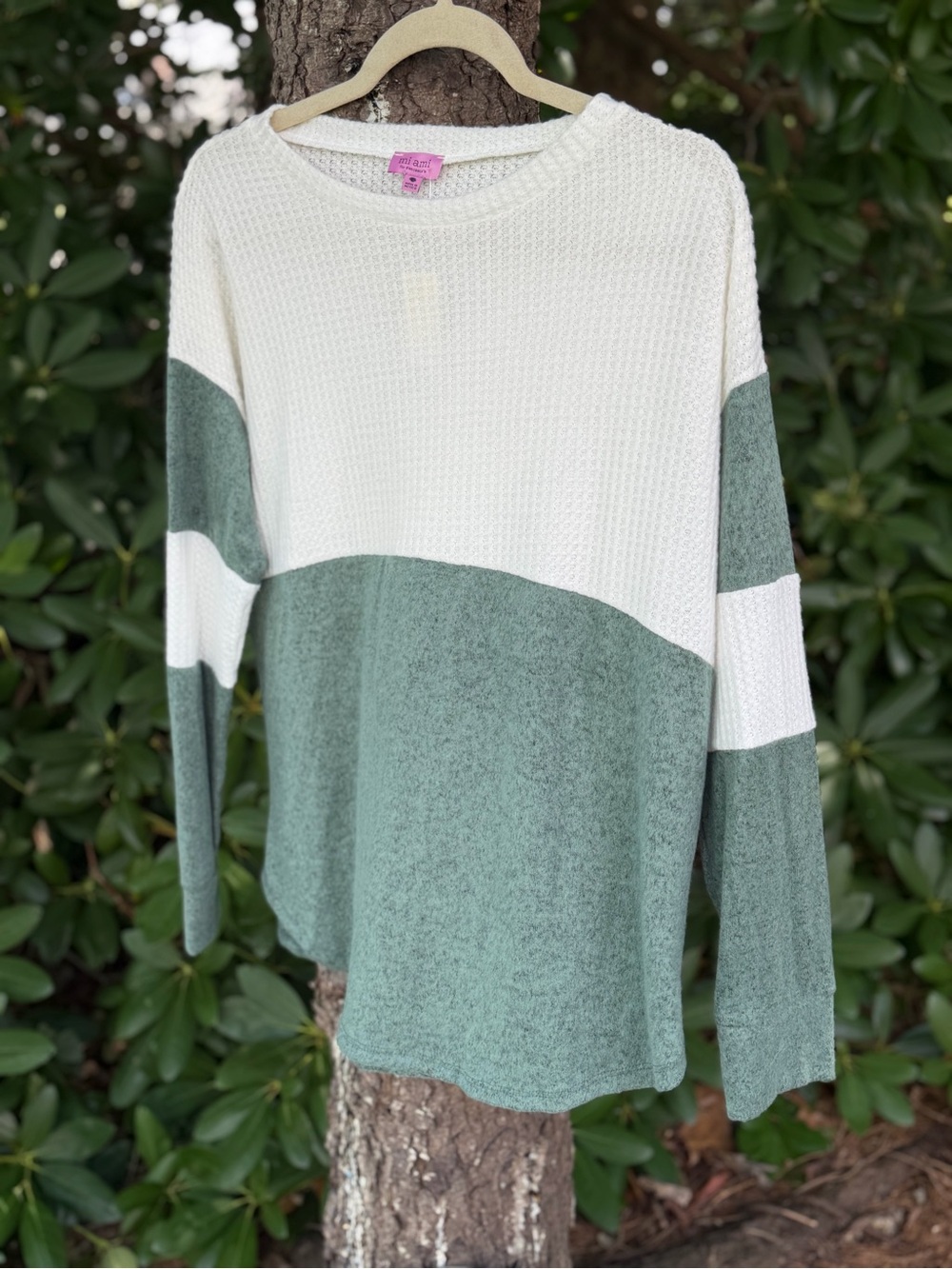 Francesca's mi ami White Waffle Knit Long Sleeve Top